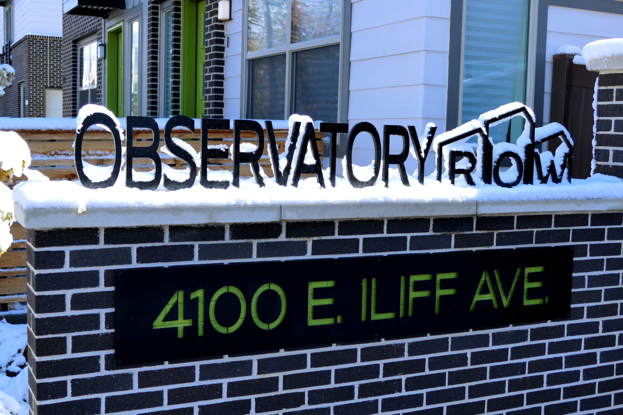 observatory row sign
