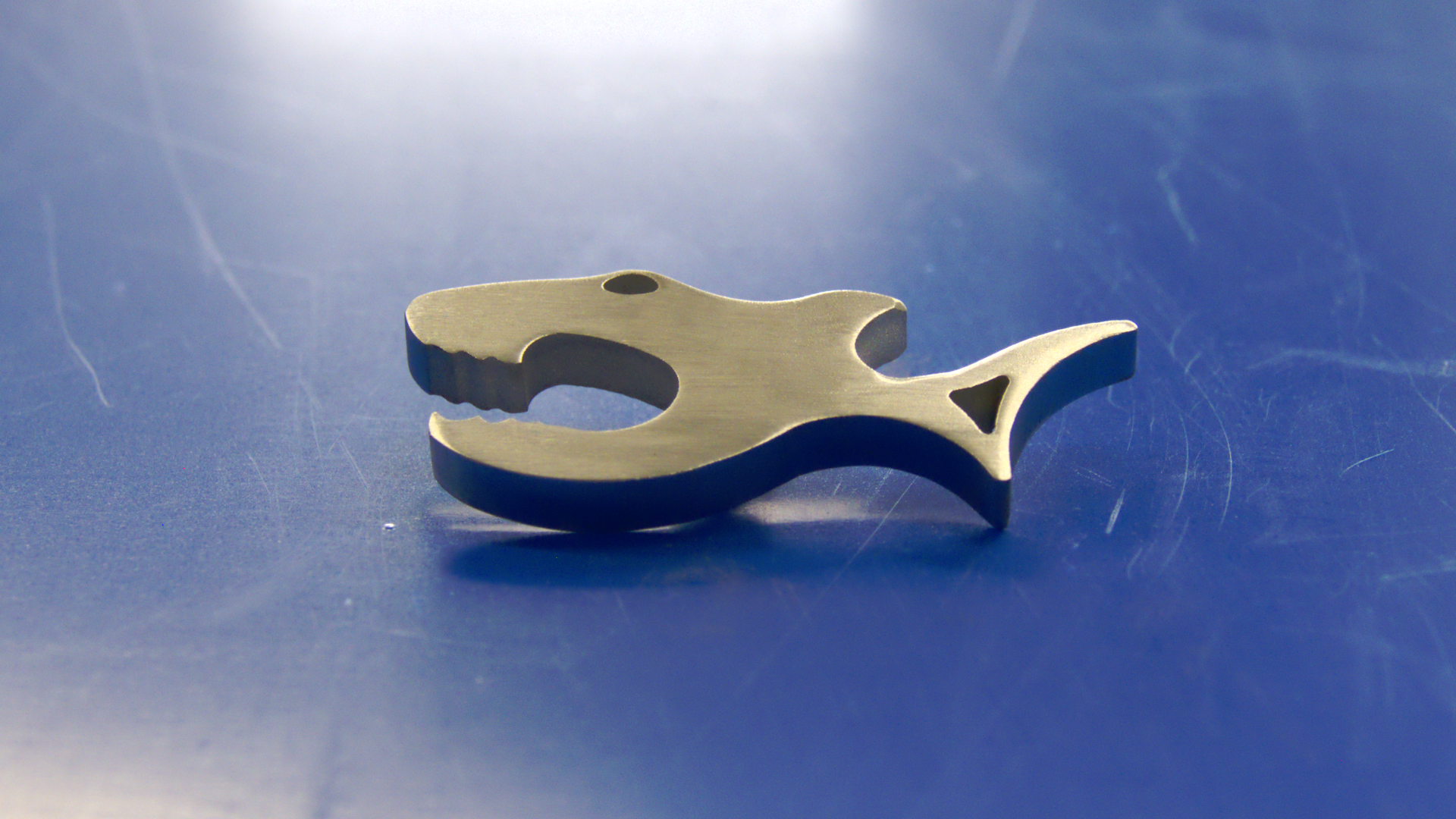 colorado_waterjet_aluminum_shark_bottle_opener