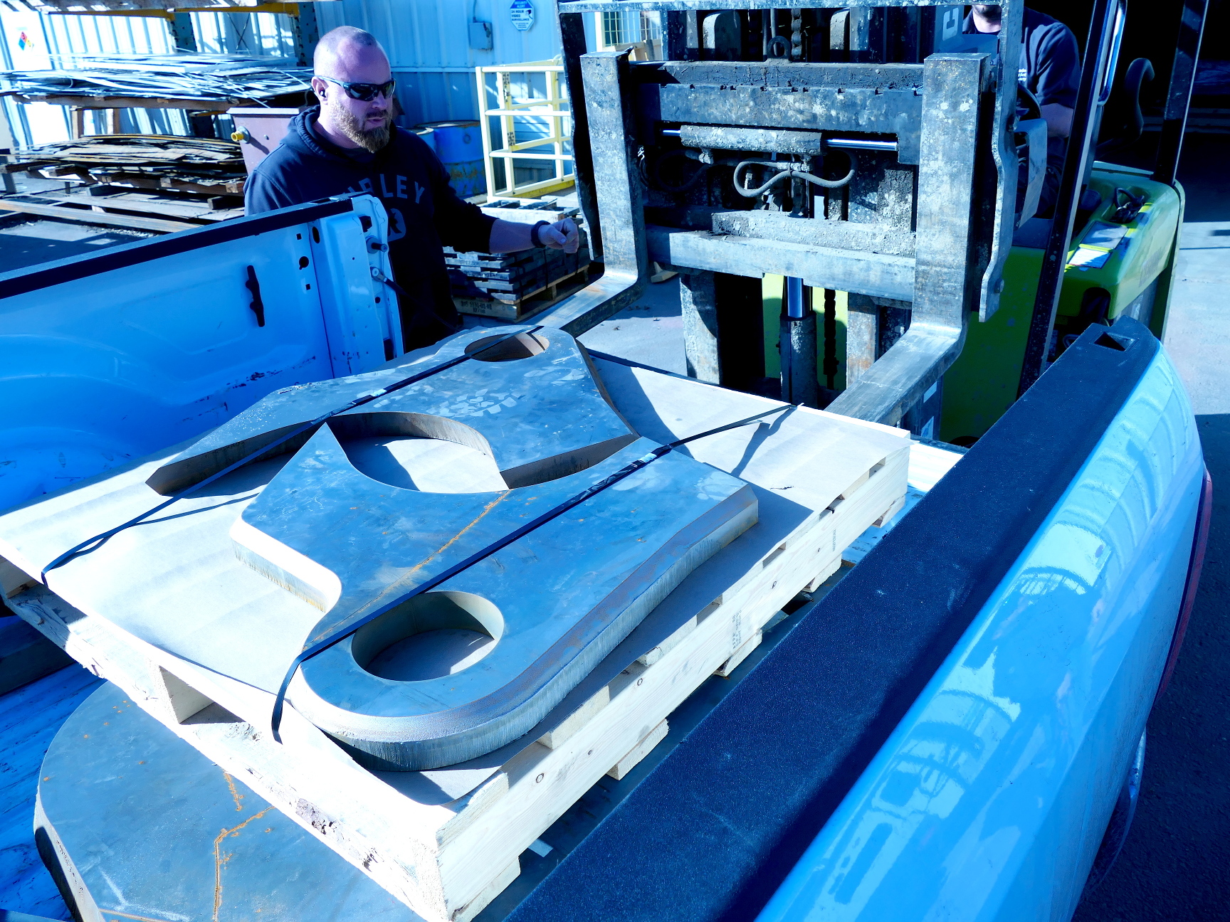 a15-loaded into truck bed